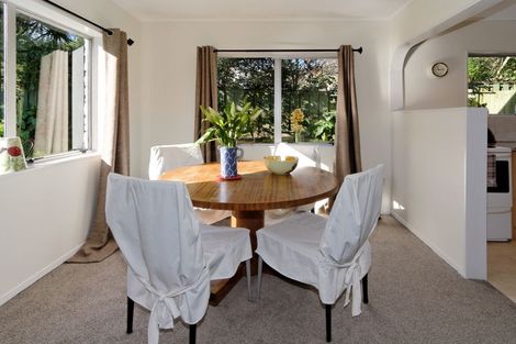 Photo of property in 2/49 Seabrook Avenue, New Lynn, Auckland, 0600