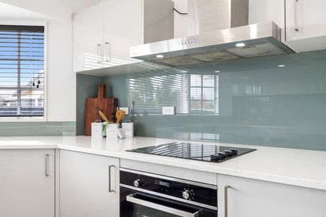 Photo of property in 169 Cameron Road, Te Puke, 3119