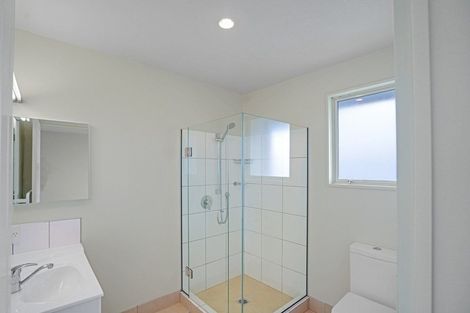 Photo of property in 9 Dudley Road, Lyttelton, 8082