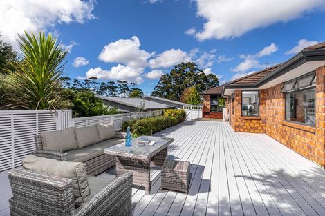 Photo of property in 4 Clapton Place, Henderson, Auckland, 0612