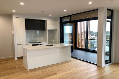 Photo of property in Frank Sargeson Apts, 503/80 Anzac Street, Takapuna, Auckland, 0622