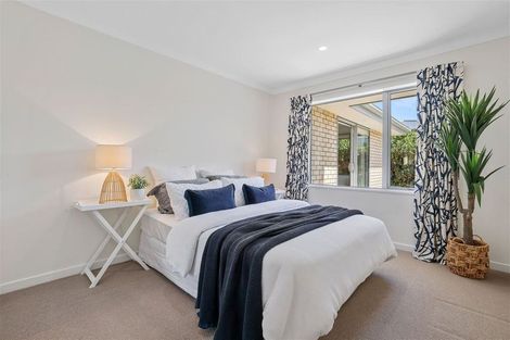 Photo of property in 32 The Runway, Wigram, Christchurch, 8042