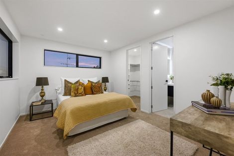 Photo of property in 7/5 Lemon Grove Lane, Greenhithe, Auckland, 0632