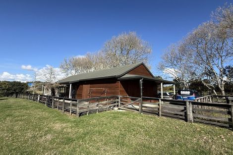 Photo of property in 6 Brigham Creek Road, Whenuapai, Auckland, 0618