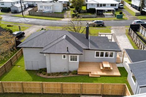 Photo of property in 37 Jellicoe Avenue, Tuakau, 2121