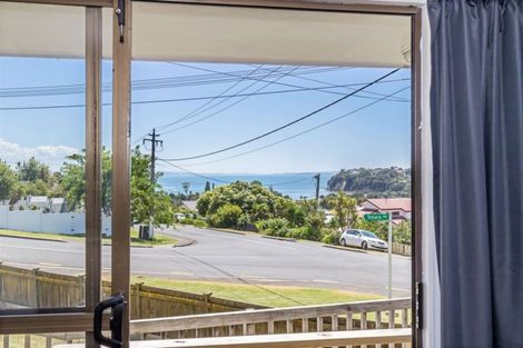 Photo of property in 12 Kauri Road, Stanmore Bay, Whangaparaoa, 0932
