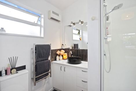 Photo of property in 11 Herbert Drive, Whangamata, 3620