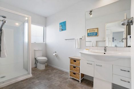 Photo of property in 5/415 Port Road, Whangamata, 3620