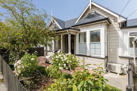 Photo of property in 24 Albert Street, Saint Clair, Dunedin, 9012