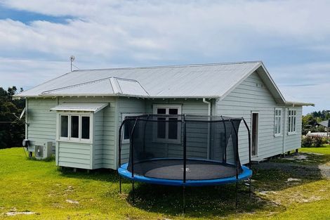 Photo of property in 378 Owhiwa Road, Parua Bay, Onerahi, 0192