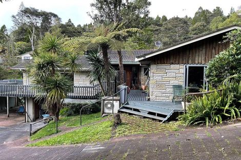 Photo of property in 148 Laingholm Drive, Laingholm, Auckland, 0604