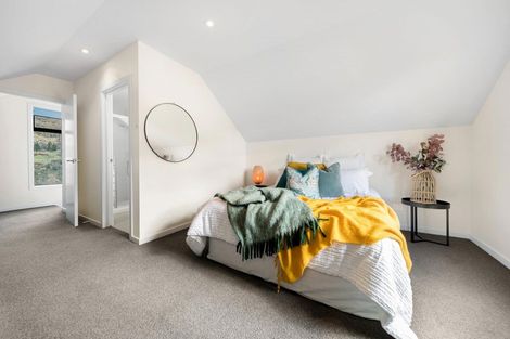 Photo of property in 3 Kincaid Place, Arthurs Point, Queenstown, 9371