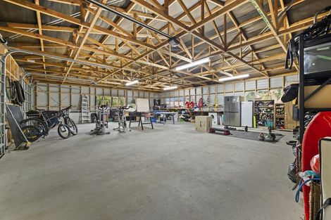 Photo of property in 280 Corbett Road, Paraite, New Plymouth, 4373