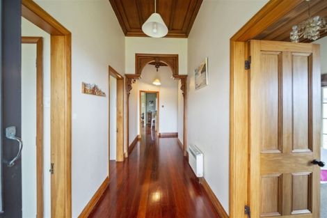 Photo of property in 10 Regent Street, Hawera, 4610