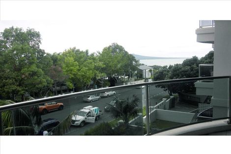 Photo of property in 175h Hurstmere Road, Takapuna, Auckland, 0622