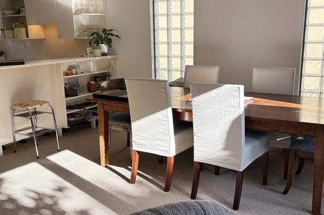 Photo of property in 2/28 Derby Street, St Albans, Christchurch, 8014