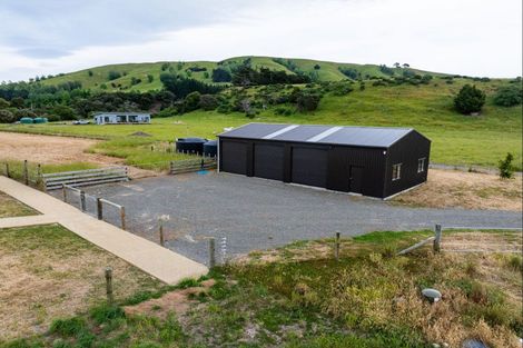 Photo of property in 117e Ruakokoputuna Road, Ruakokoputuna, Martinborough, 5781