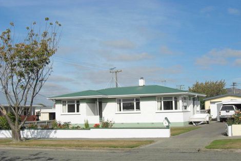 Photo of property in 20 Rugby Street, Waimate, 7924