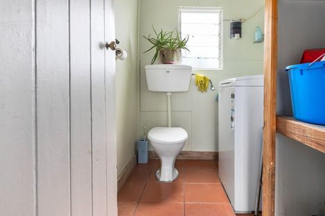 Photo of property in 8 Takamatua Valley Road, Takamatua, Akaroa, 7581