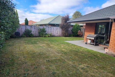 Photo of property in 23a Farquhars Road, Redwood, Christchurch, 8051
