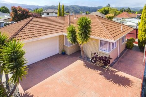Photo of property in 43a Sheridan Crescent, Trentham, Upper Hutt, 5018