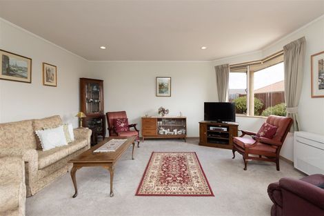 Photo of property in 37 Karina Crescent, Redwoodtown, Blenheim, 7201