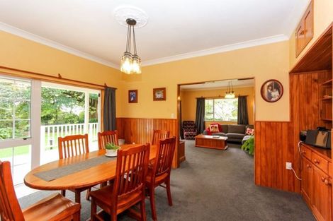 Photo of property in 298 Mountain Road, Lepperton, New Plymouth, 4373