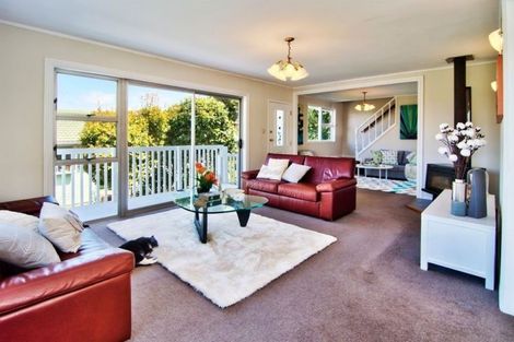 Photo of property in 10 Pasteur Place, New Windsor, Auckland, 0600