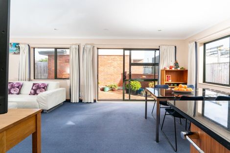 Photo of property in 31 Argentine Avenue, Miramar, Wellington, 6022