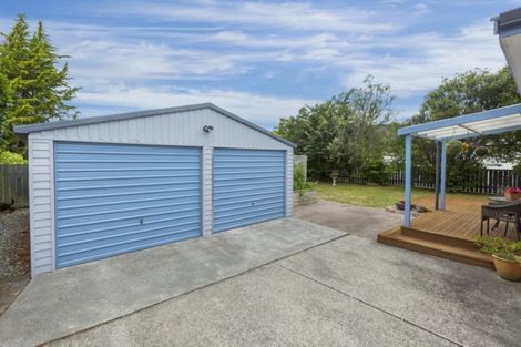 Photo of property in 16 Phar Lap Grove, Trentham, Upper Hutt, 5018