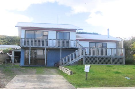 Photo of property in 14 Clark Street, Hikurangi, 0114