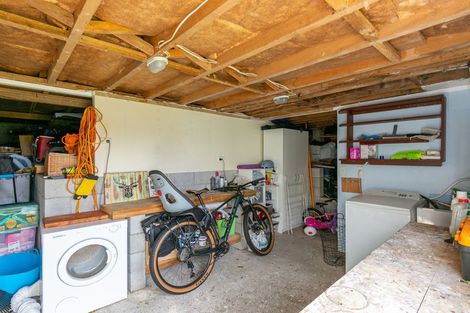 Photo of property in 73 View Road, Houghton Bay, Wellington, 6023