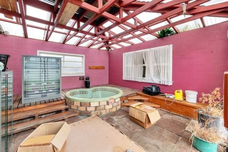 Photo of property in 144 Hepburn Road, Glendene, Auckland, 0602