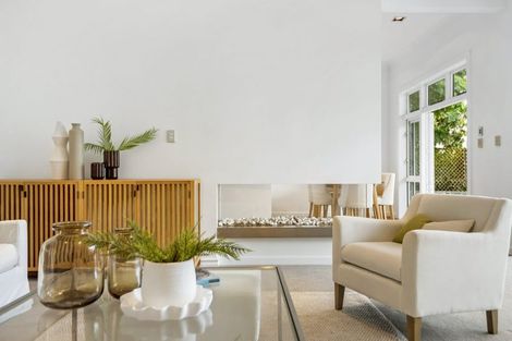 Photo of property in 12 Domain Street, Devonport, Auckland, 0624