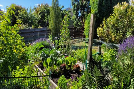 Photo of property in 8 Kennedy Crescent, Wanaka, 9305