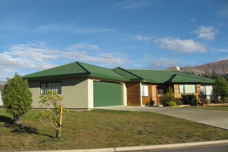 Photo of property in 21 Kings Drive, Wanaka, 9305