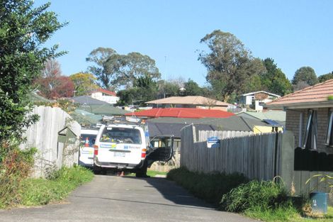 Photo of property in 51 Glenveagh Park Drive, Weymouth, Auckland, 2103