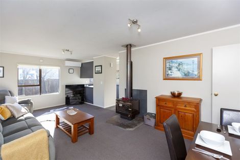 Photo of property in 12 Hookway Grove, Paraparaumu, 5032
