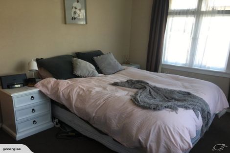 Photo of property in 4 Gordon Street, Glen Avon, New Plymouth, 4312