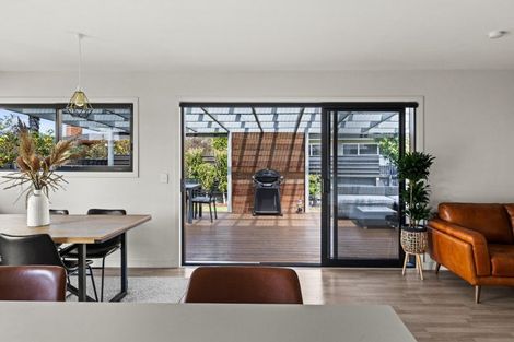 Photo of property in 38 King Street, Taradale, Napier, 4112