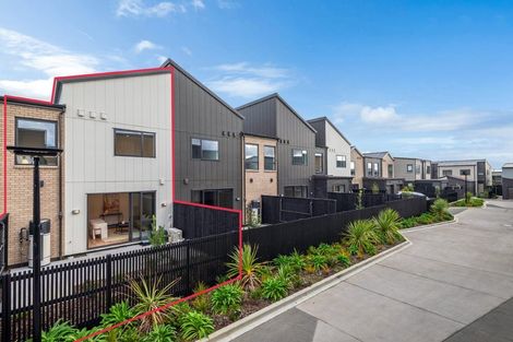 Photo of property in 22 Waka Moana Drive, Hobsonville, 0616