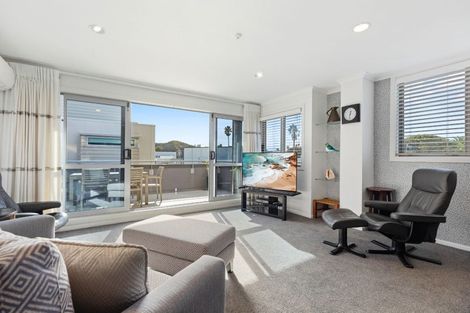 Photo of property in Salisbury Crown, 5/7 Salisbury Avenue, Mount Maunganui, 3116