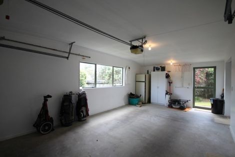Photo of property in 16 Coronation Row, Pauanui, Hikuai, 3579