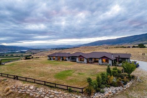 Photo of property in 11 Macmillan Lane, Mount Pisa, Cromwell, 9383