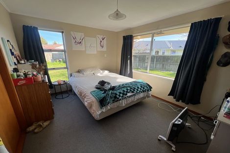 Photo of property in 25b Medina Crescent, Parklands, Christchurch, 8083