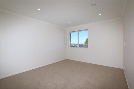 Photo of property in 17 Matairangi Avenue, Totara Heights, Auckland, 2105