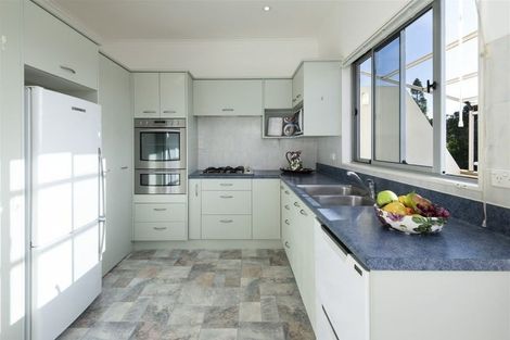 Photo of property in 69 Pah Road, Cockle Bay, Auckland, 2014