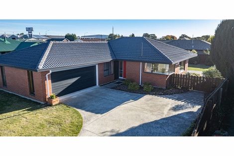 Photo of property in 7 Peebles Drive, Hei Hei, Christchurch, 8042