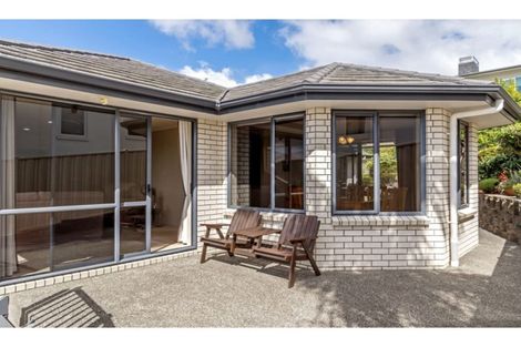 Photo of property in 66 Grovenor Drive, Orewa, 0931