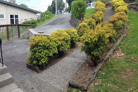 Photo of property in 44 Exmouth Road, Northcote, Auckland, 0627